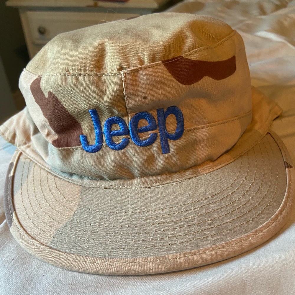 Jeep combat hat.  Beige camo size M